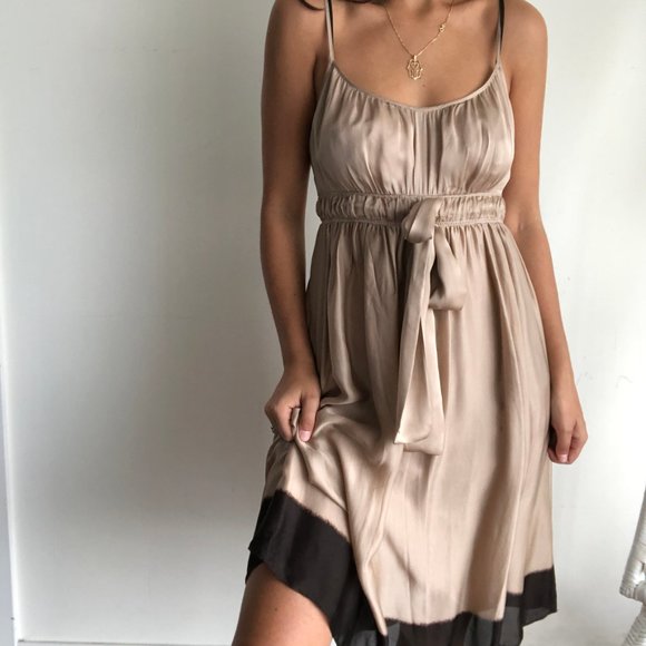 Banana Republic Dresses & Skirts - Banana Republic pure silk slip dress 6
